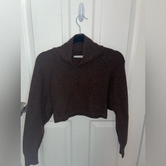 Urban Outfitters Brown Cropped Sweater, size small - Picture 1 of 3